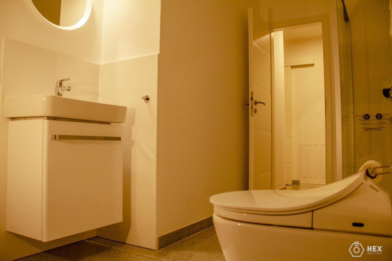 Bluestone Boarding Apartments Дюссельдорф Екстер'єр фото