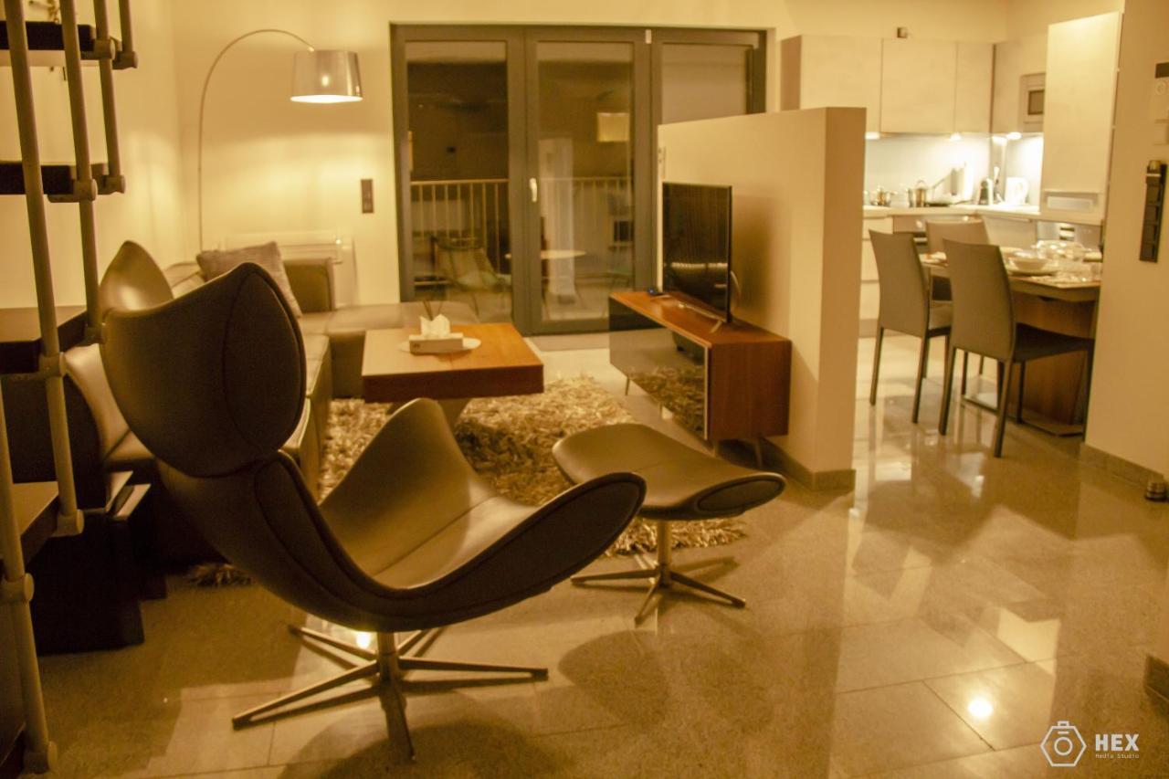 Bluestone Boarding Apartments Дюссельдорф Екстер'єр фото